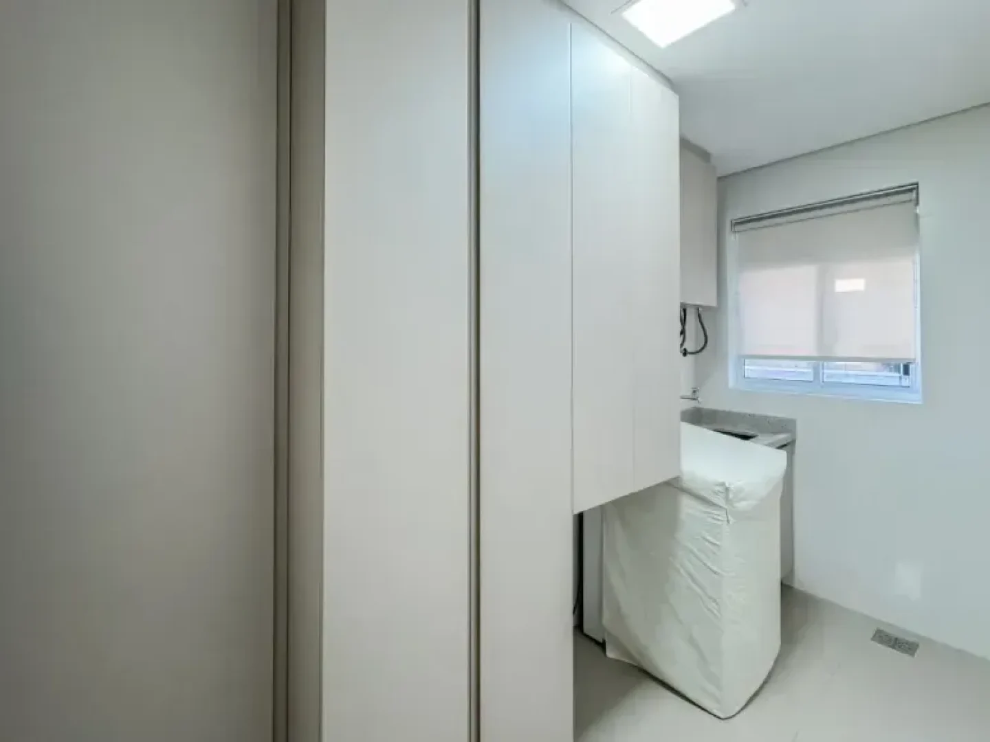 1758566413267 3