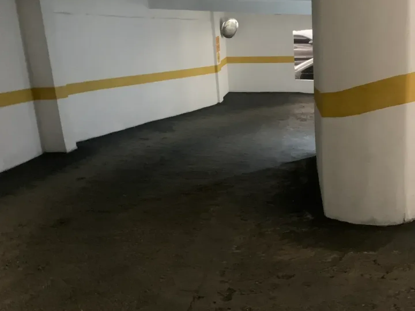 1758639209185 3