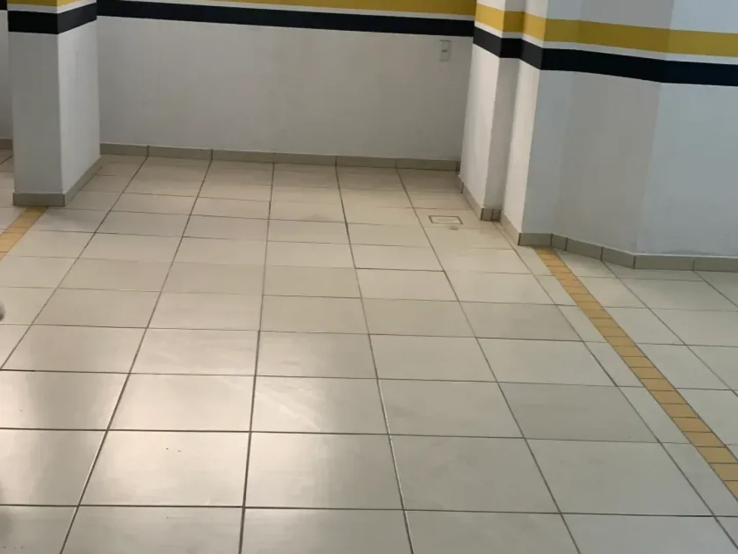 1758642999746