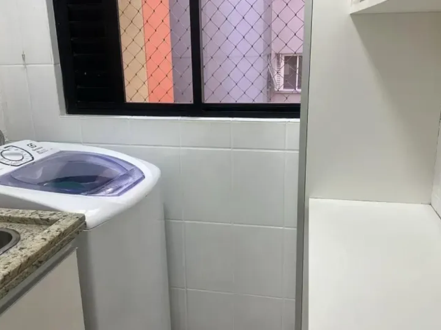 1759250643590 3